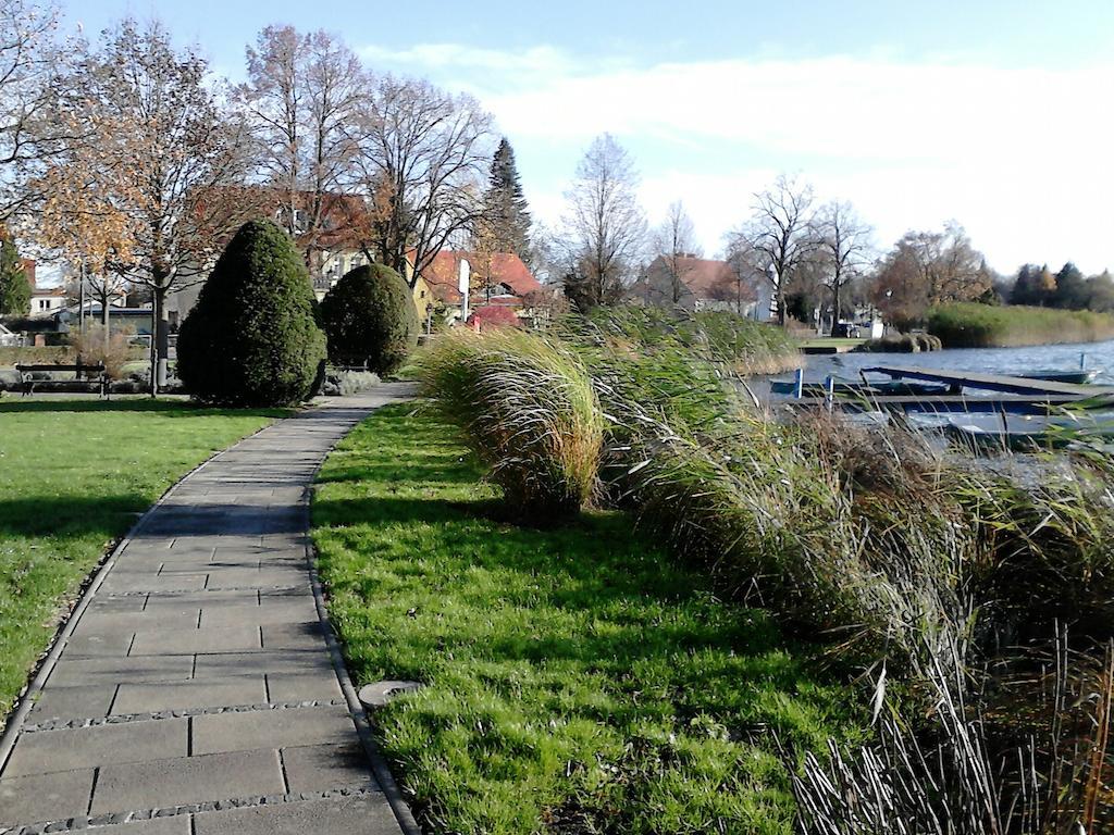 Ferienhaus Pauline am See Müllrose Exterior foto